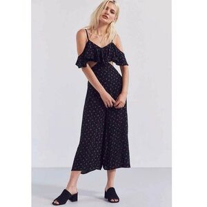 Kimchi Blue Urban Outfitters Gianna Ruffle Black Floral Jumpsuit, Size 2